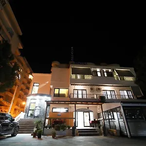 Salvadore Hotel Vlorë